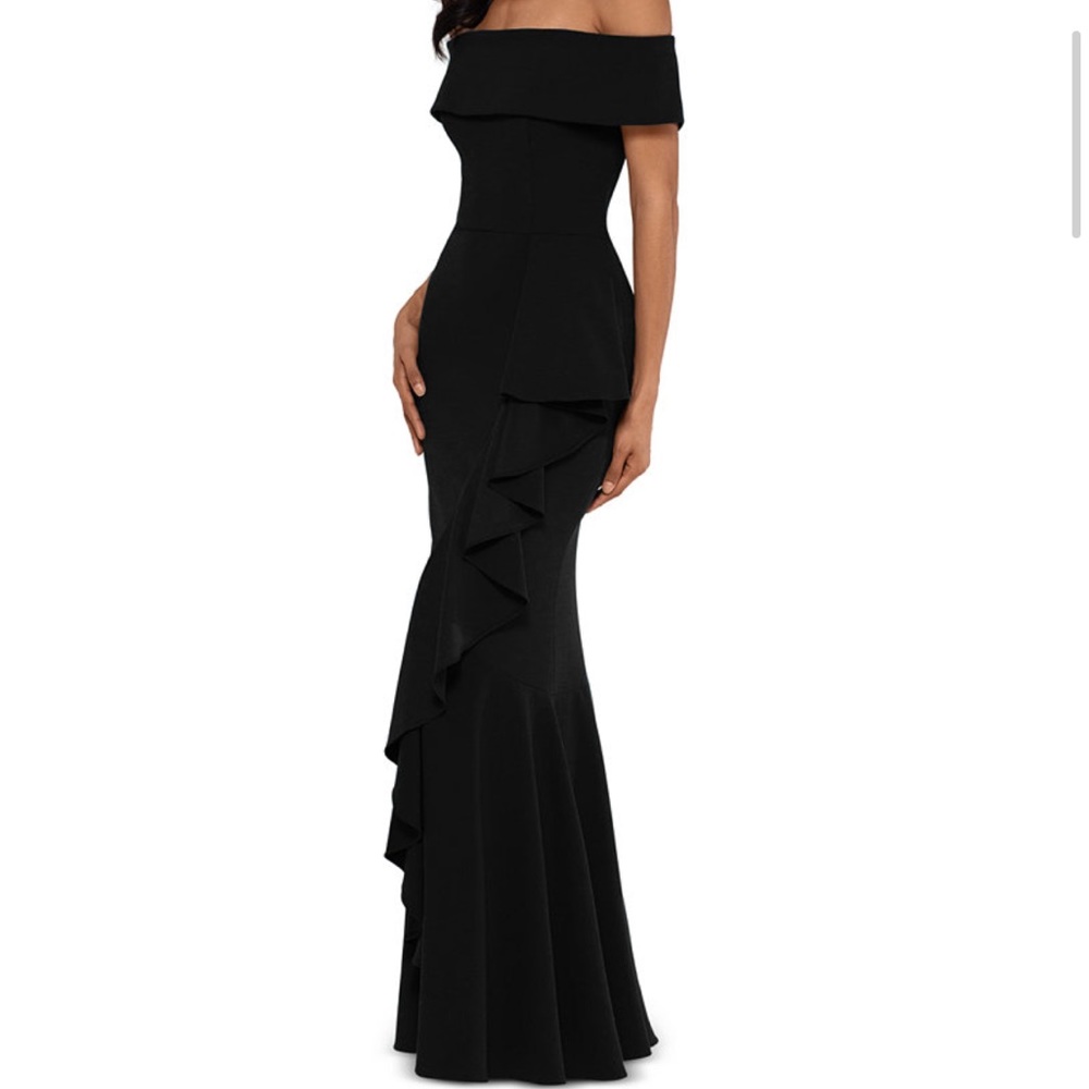 Black Off the Shoulder Mermaid Gown - Picture 3 of 8